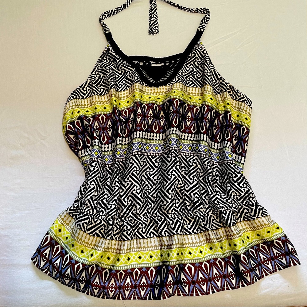 Lane Bryant Women’s Plus Light and Flowy Tank Top 18/20